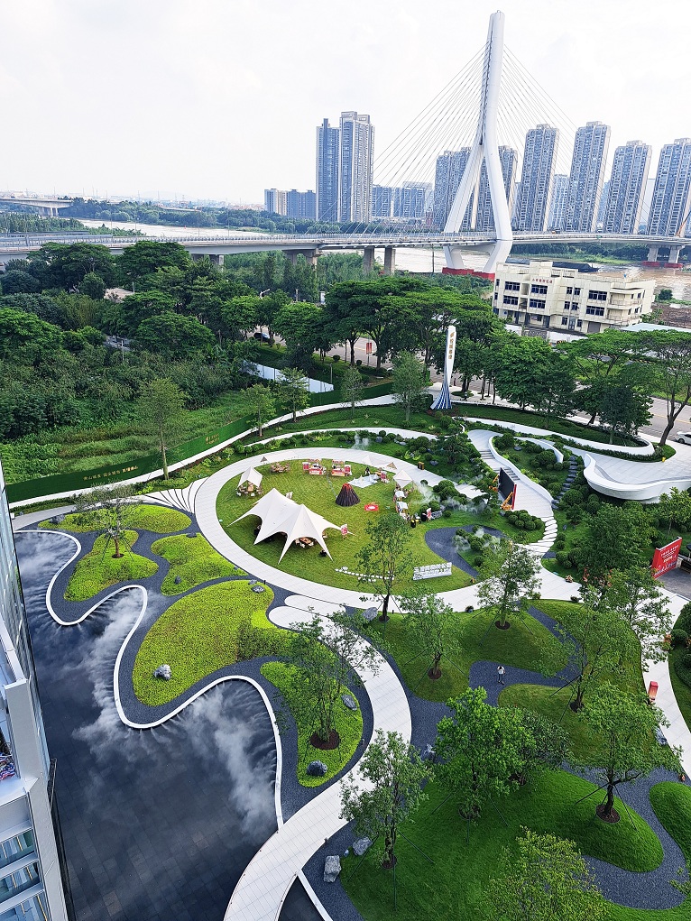 afc094ad-4f08-4348-ac85-0515549cfb5e afc094ad-4f08-4348-ac85-0515549cfb5e