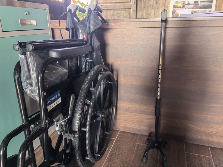 83b987f6-c408-423d-9dfc-9bd5f3736c2c 83b987f6-c408-423d-9dfc-9bd5f3736c2c