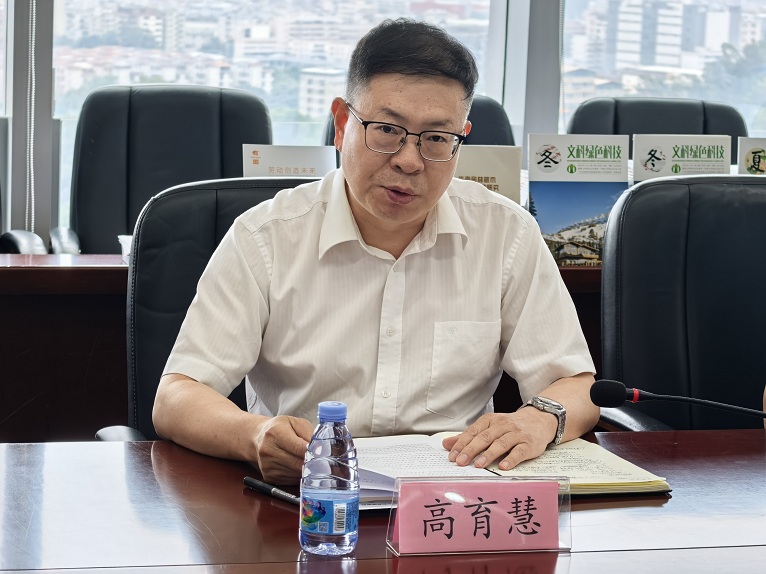 e80c58dd-6a6c-418a-a21d-97ebb65a5aae e80c58dd-6a6c-418a-a21d-97ebb65a5aae