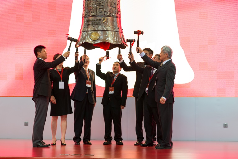 d252b4dc-87df-401b-b346-de765c3ec782