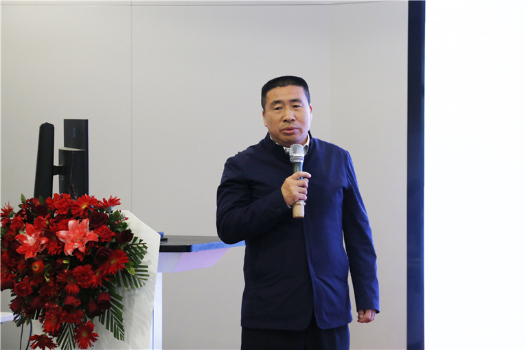 8dc9d999-58d2-45db-9da5-9d93f328620a