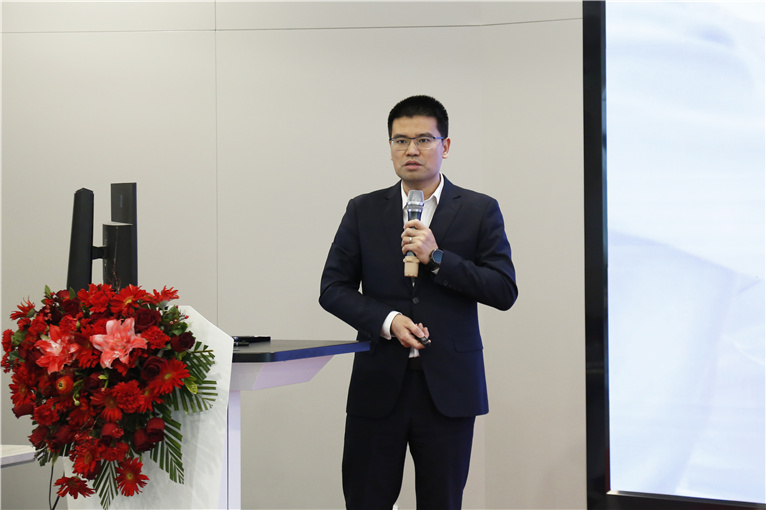 da5458e0-a874-4bdd-93db-a5bfff47daeb